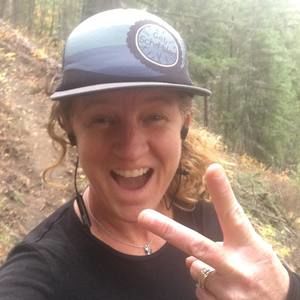 Meet your Posher, Stacy